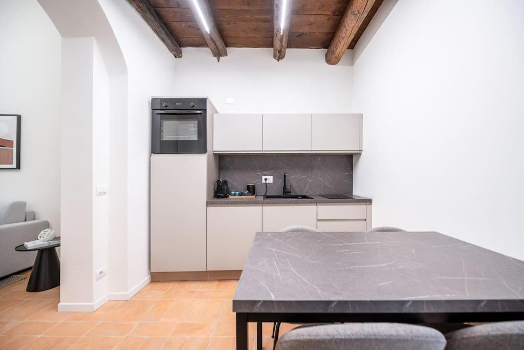 Residenza Mercanti - City Center - Lovely Maison 都灵 外观 照片